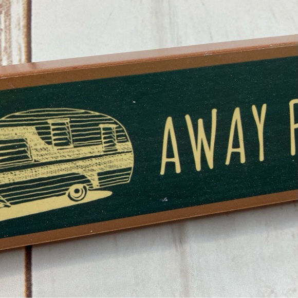 Home Sweet Home Away From Home Sign - Picture 11 of 11